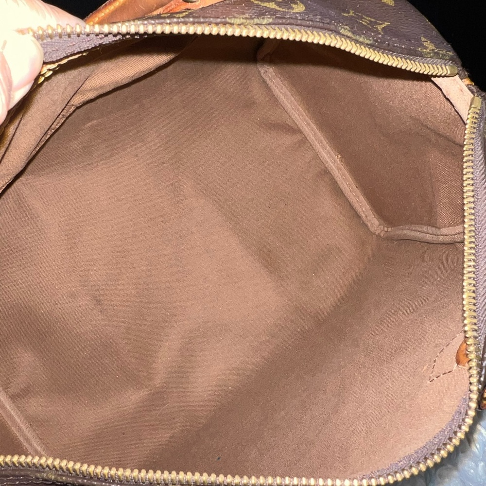 Louis Vuitton Speedy 30 Monogram - Picture 8 of 16